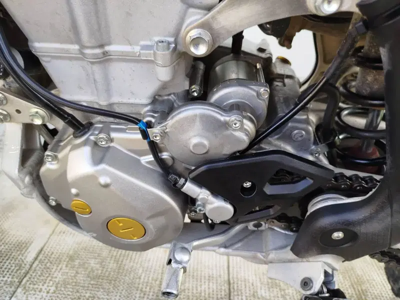 Kawasaki KX 450 F (2023) (7)