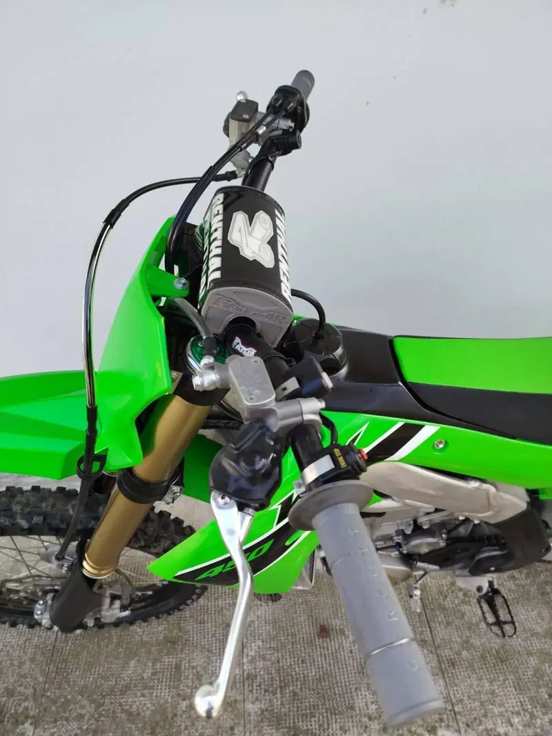 Kawasaki KX 450 F (2023) (8)