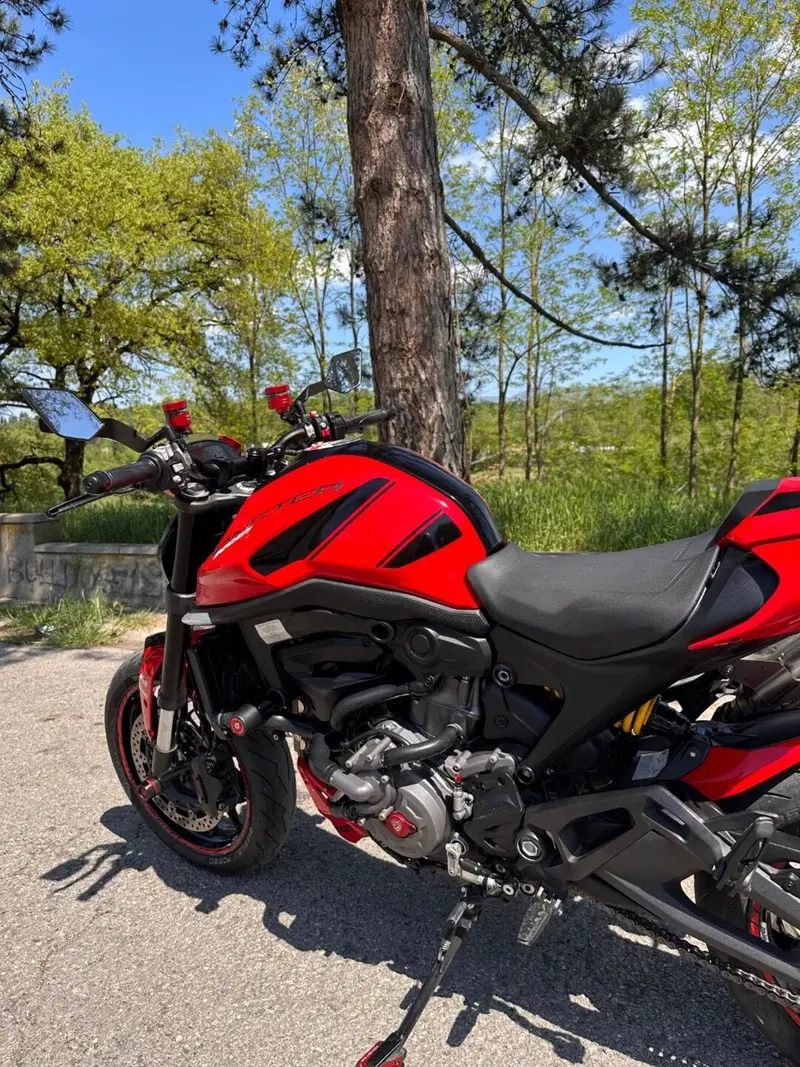Ducati Monster 937 (2021 - 25) (3)