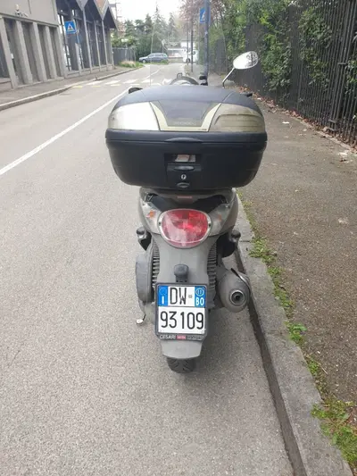 Aprilia Scarabeo 300 Special (2009 - 13) usata