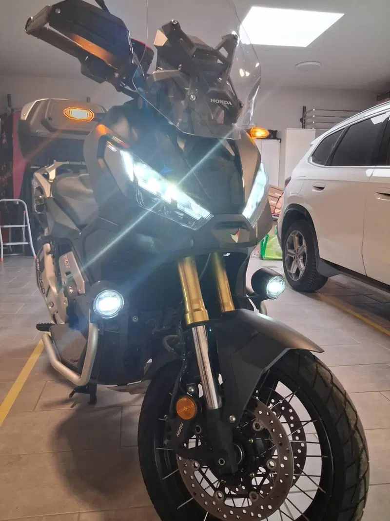 Honda X-ADV 750 DCT Travel (2021 - 24) (6)