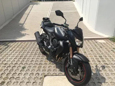 Kawasaki Z 750 R (2011 - 14) usata