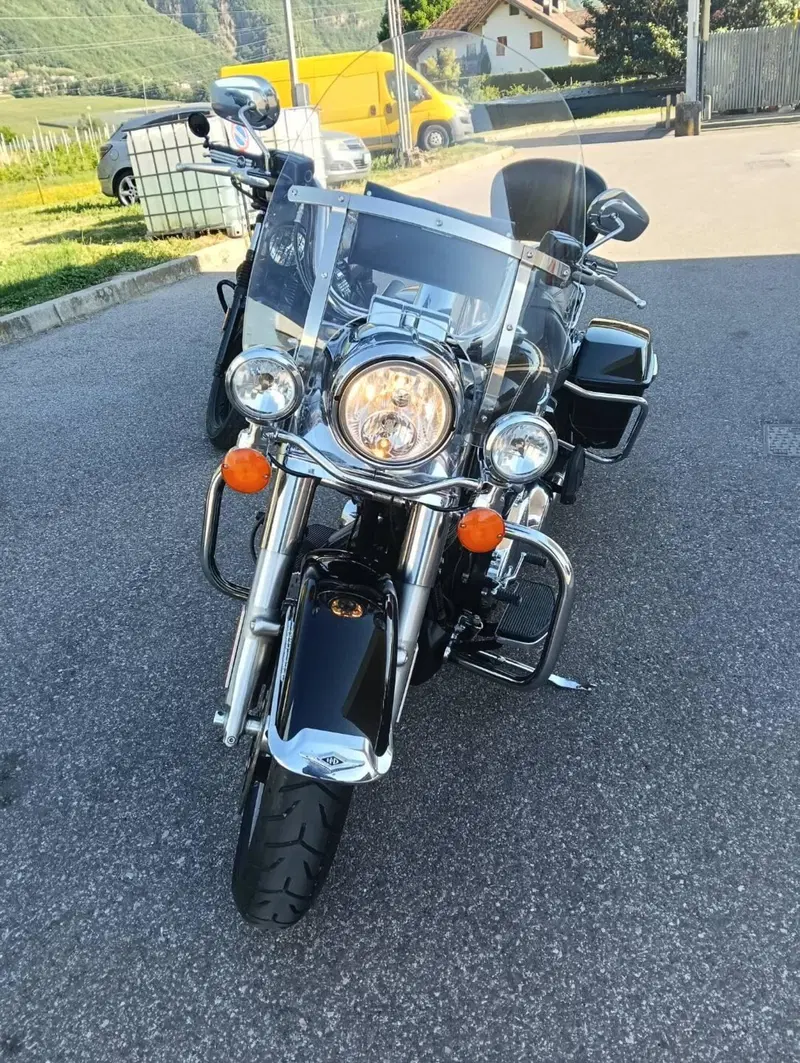 Harley-Davidson 107 Road King (2017) - FLHR (5)