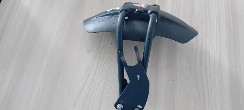 Paraspruzzi post.moto universale 100 % (4)