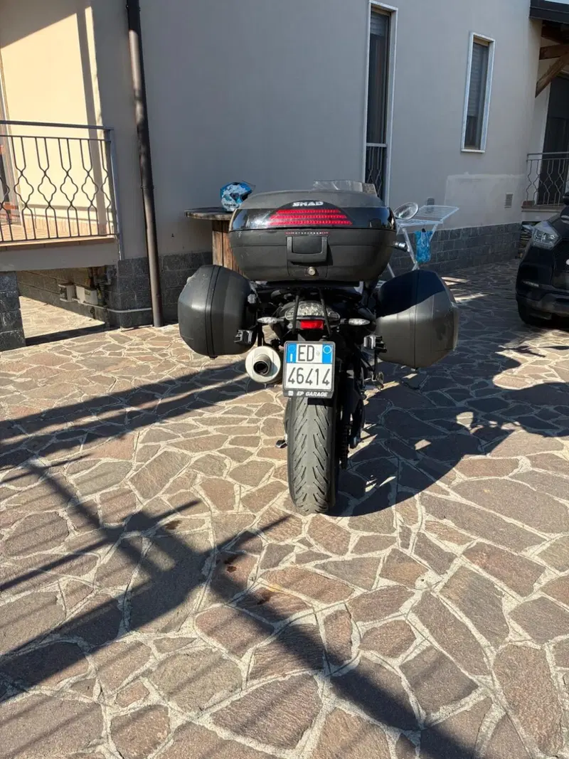 Bmw F 800 R (2015 - 16) (2)