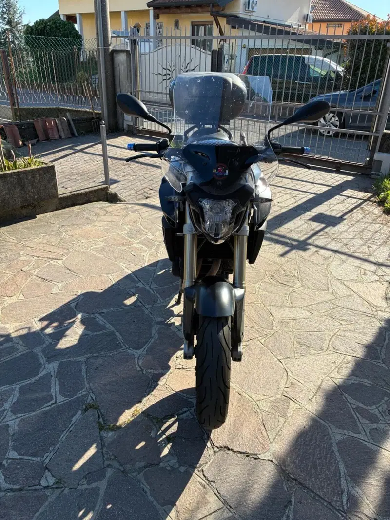 Bmw F 800 R (2015 - 16) (7)