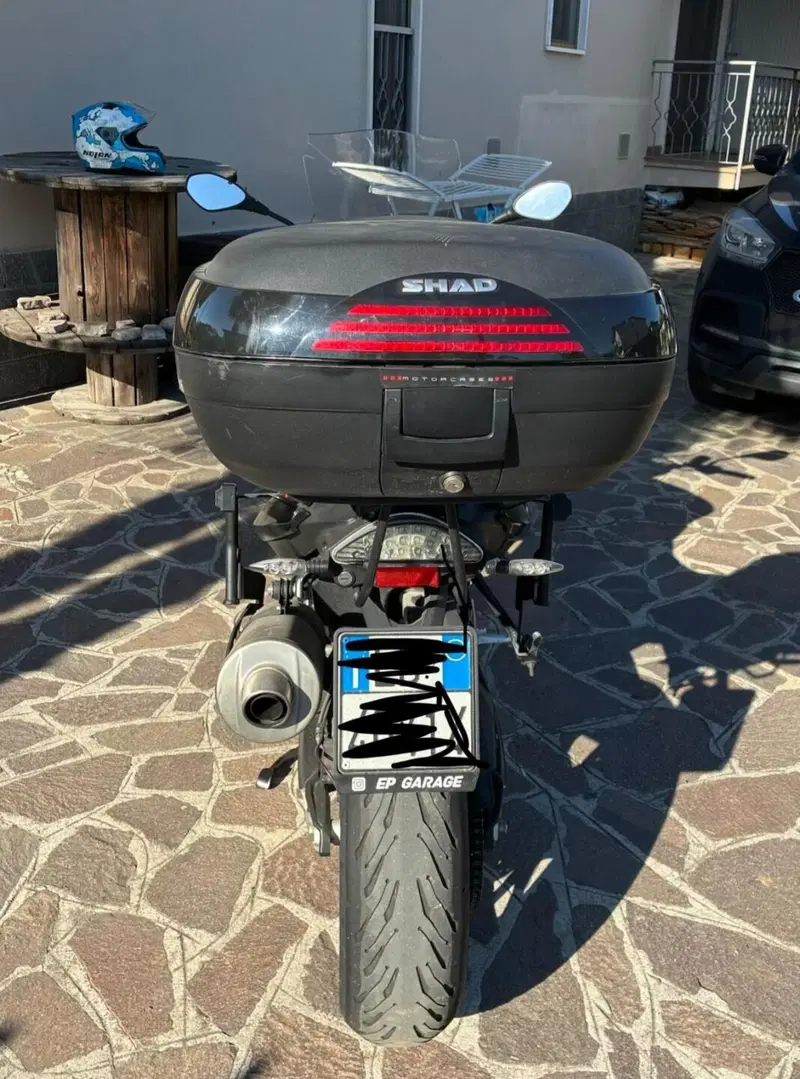 Bmw F 800 R (2015 - 16) (9)