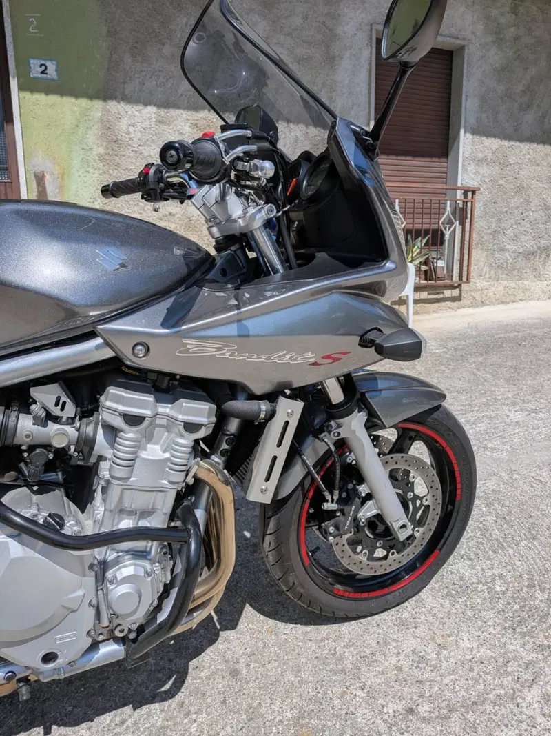 Suzuki GSF 650 Bandit S (2006 - 12) (3)