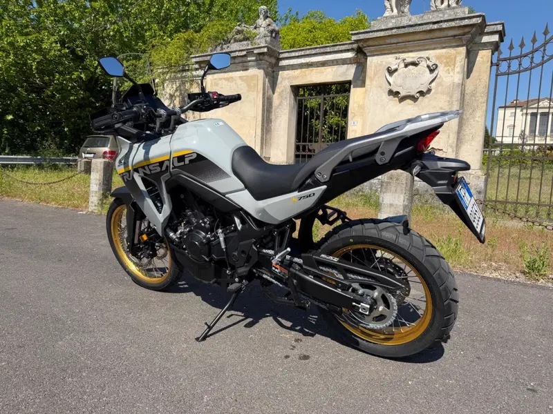 Honda Transalp XL750 (2025) (2)