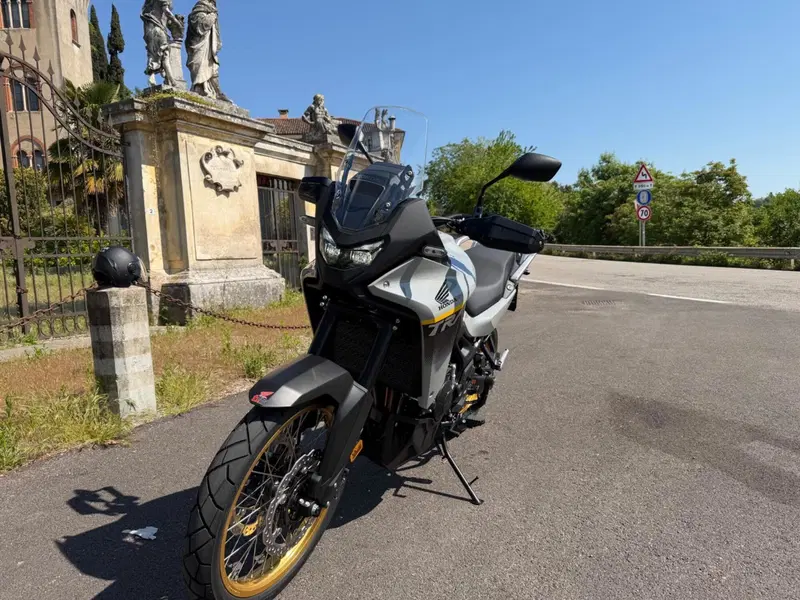 Honda Transalp XL750 (2025) (5)
