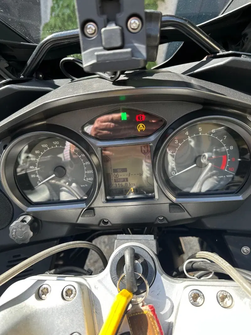 Bmw R 1200 RT (2010 - 13) (4)
