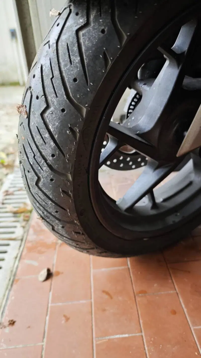 Yamaha X-Max 300 ABS (2017 - 20) (4)