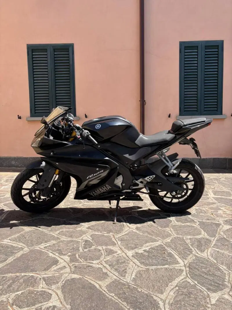 Yamaha YZF R125 (2017 - 18)