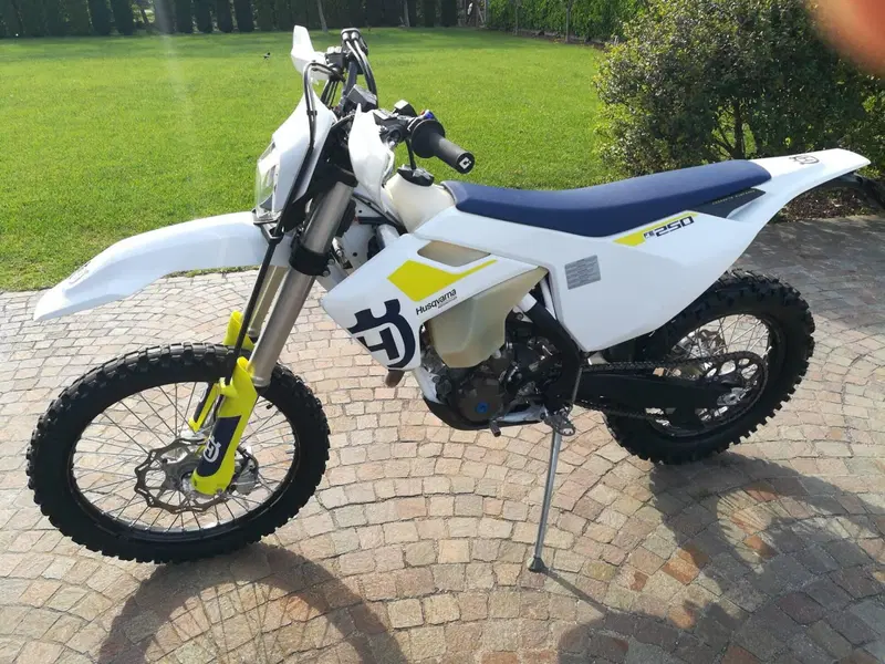 Husqvarna FE 250 (2019)