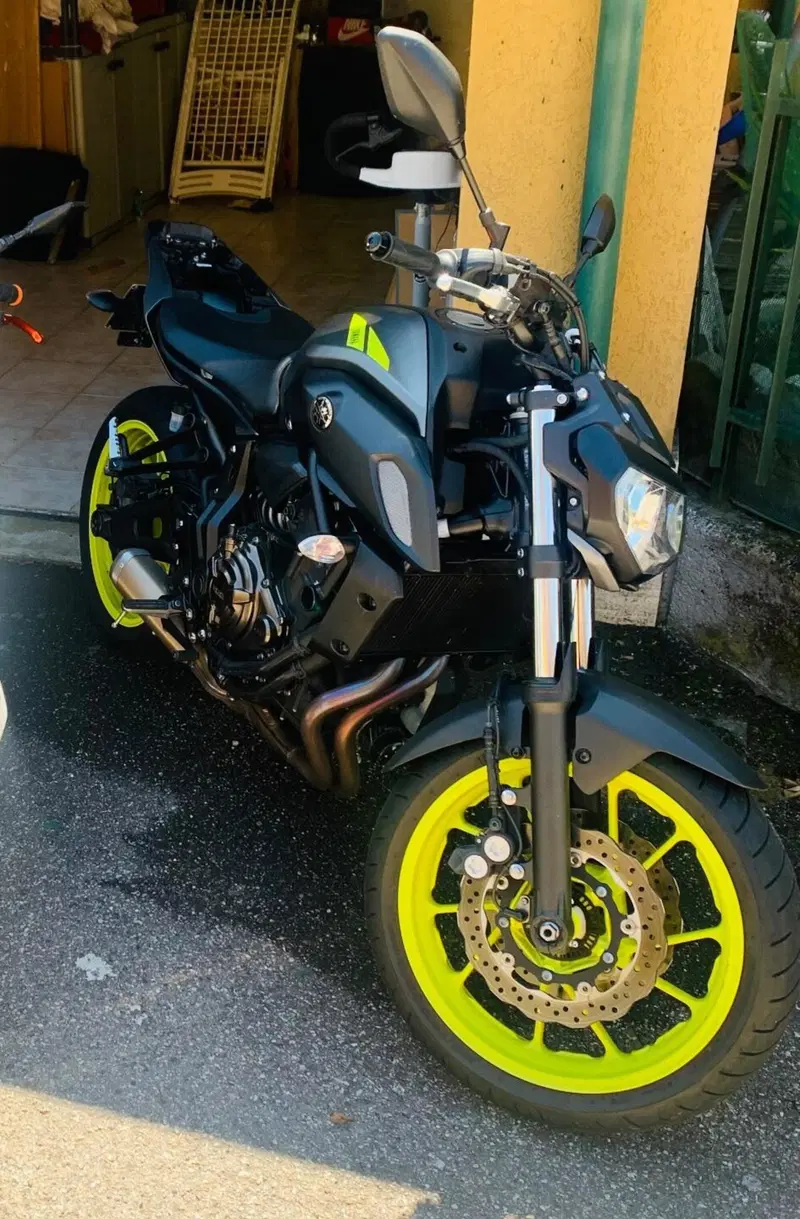 Yamaha MT-07 (2018 - 20) (3)