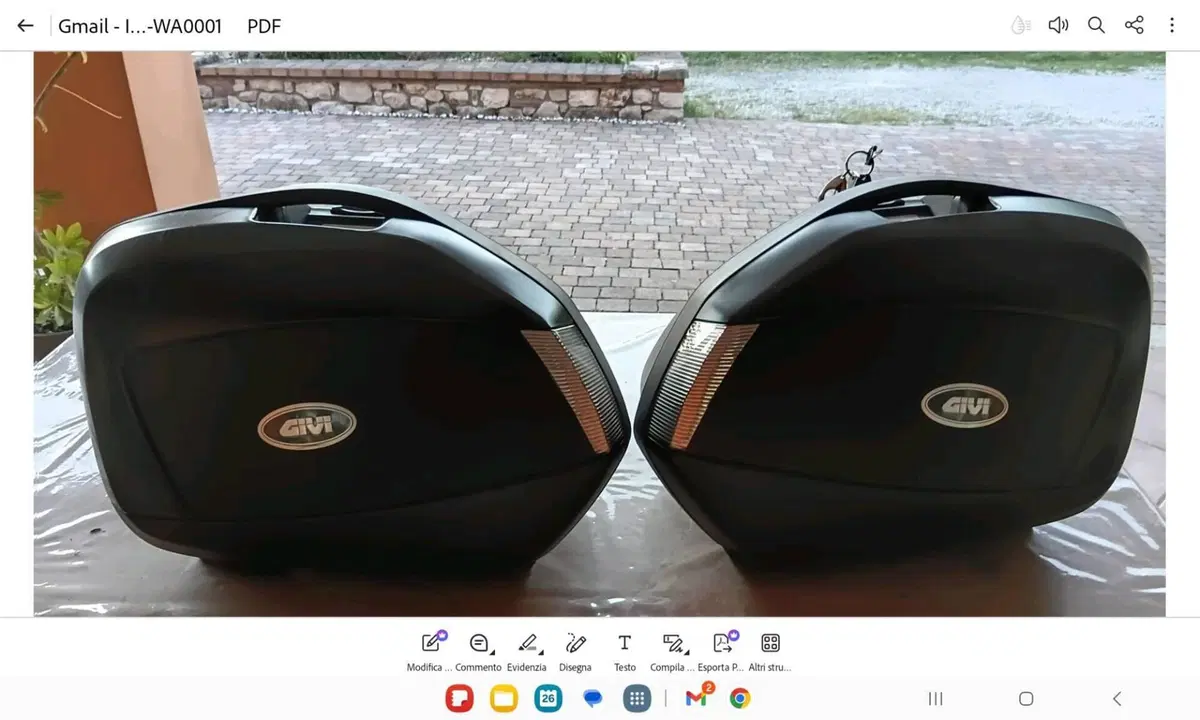 Coppia di borse laterali per moto Givi (7)