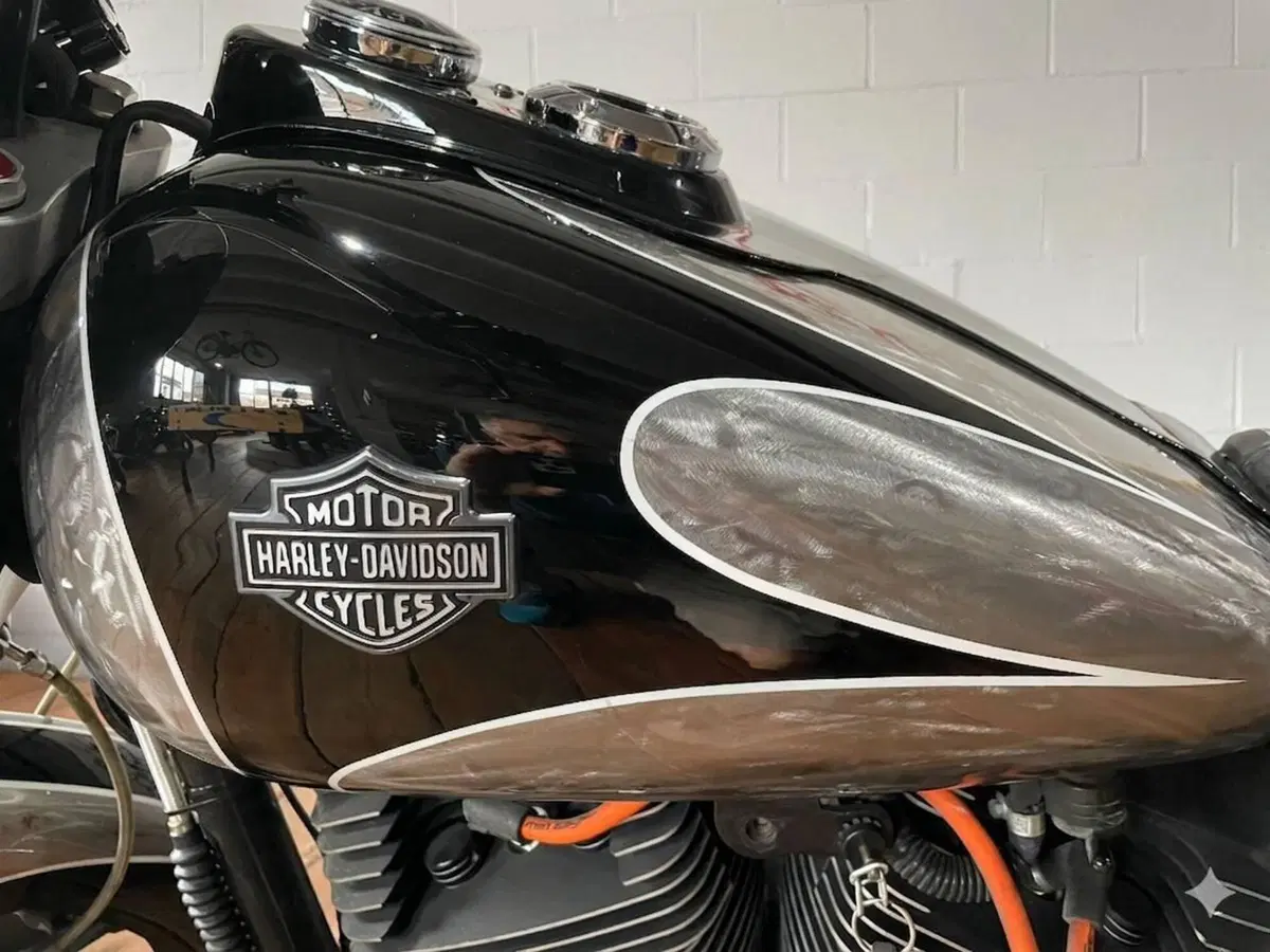Harley-Davidson 1450 Super Glide Sport (1999 - 01) - FXDX (3)