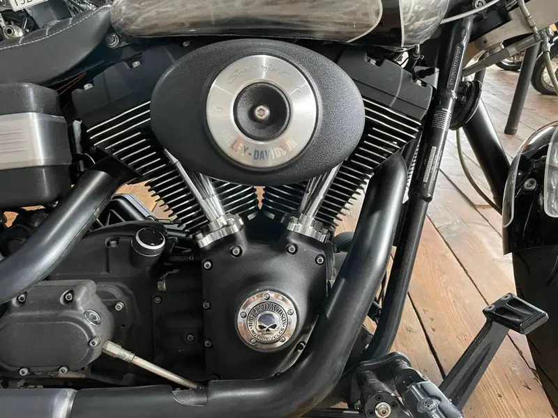 Harley-Davidson 1450 Super Glide Sport (1999 - 01) - FXDX (6)