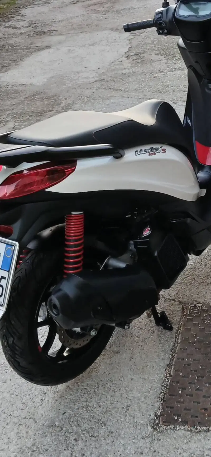 Piaggio Medley 125 ABS (2021 - 24) (3)