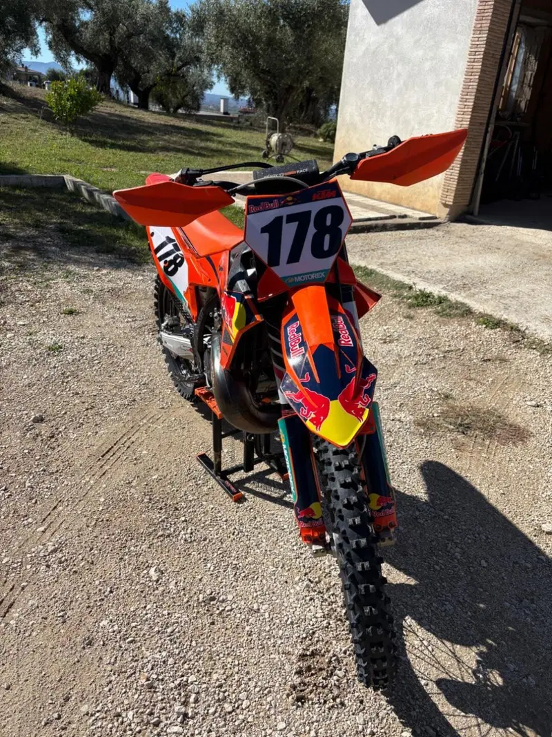 KTM 250 SX (2024)