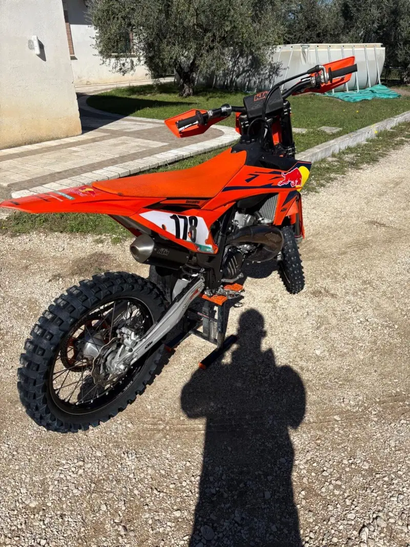 KTM 250 SX (2024) (3)