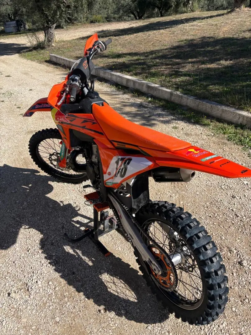 KTM 250 SX (2024) (4)