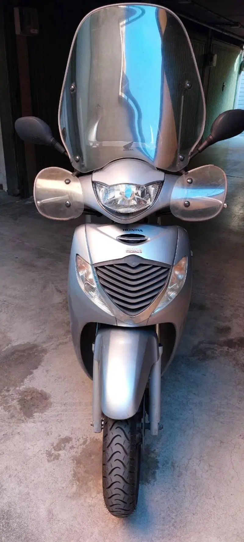 Honda SH 150i (2005 - 08) (3)