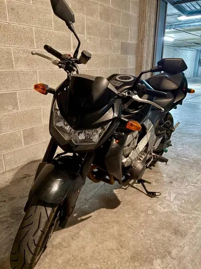 Kawasaki Z 750 (2007 - 14) usata