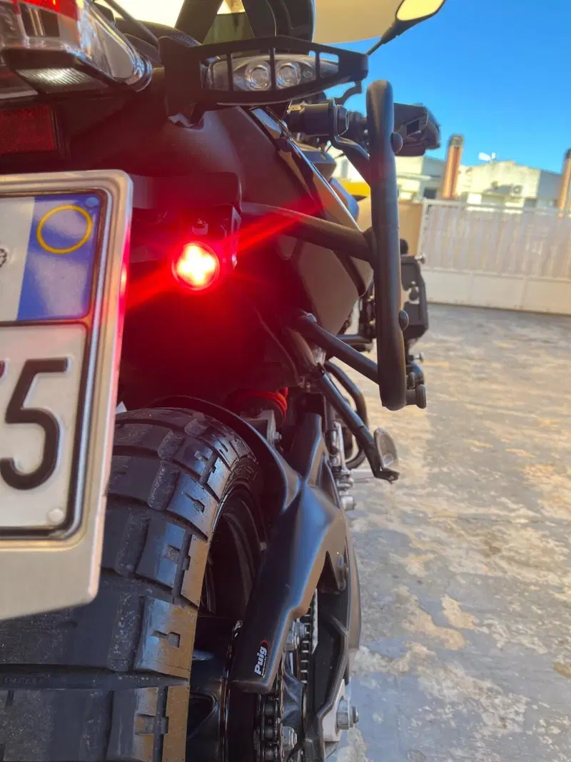 Bmw F 800 R (2012 - 14) (11)
