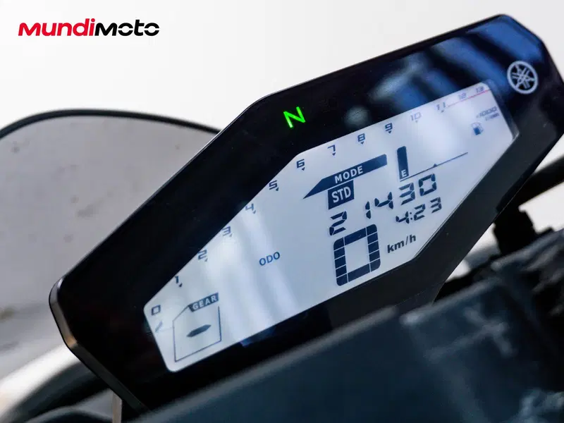 Yamaha MT-09 (2013 - 15) (12)