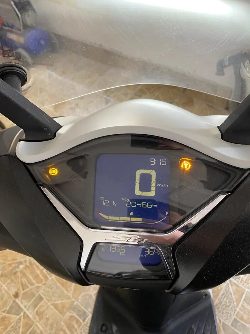 Honda SH 125i Sport (2024 - 25) (4)