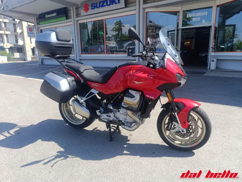 Moto Guzzi V100 Mandello (2022 - 24)