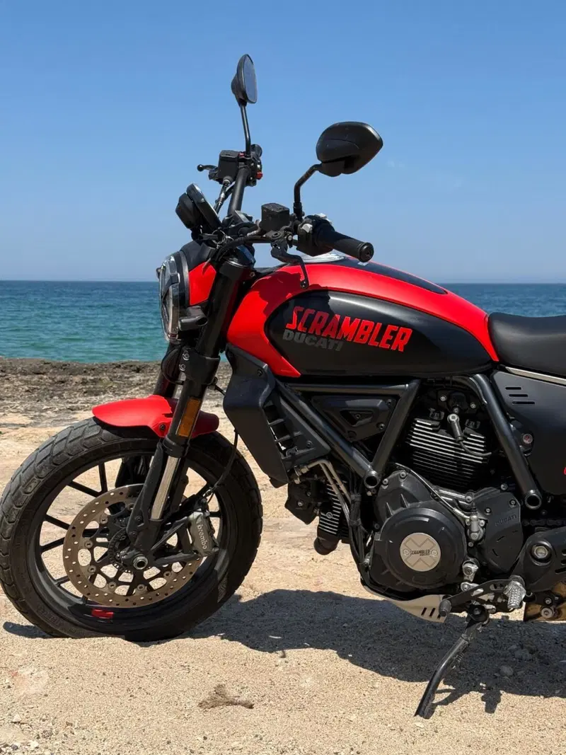 Ducati Scrambler 800 Full Throttle (2023 - 24) (2)