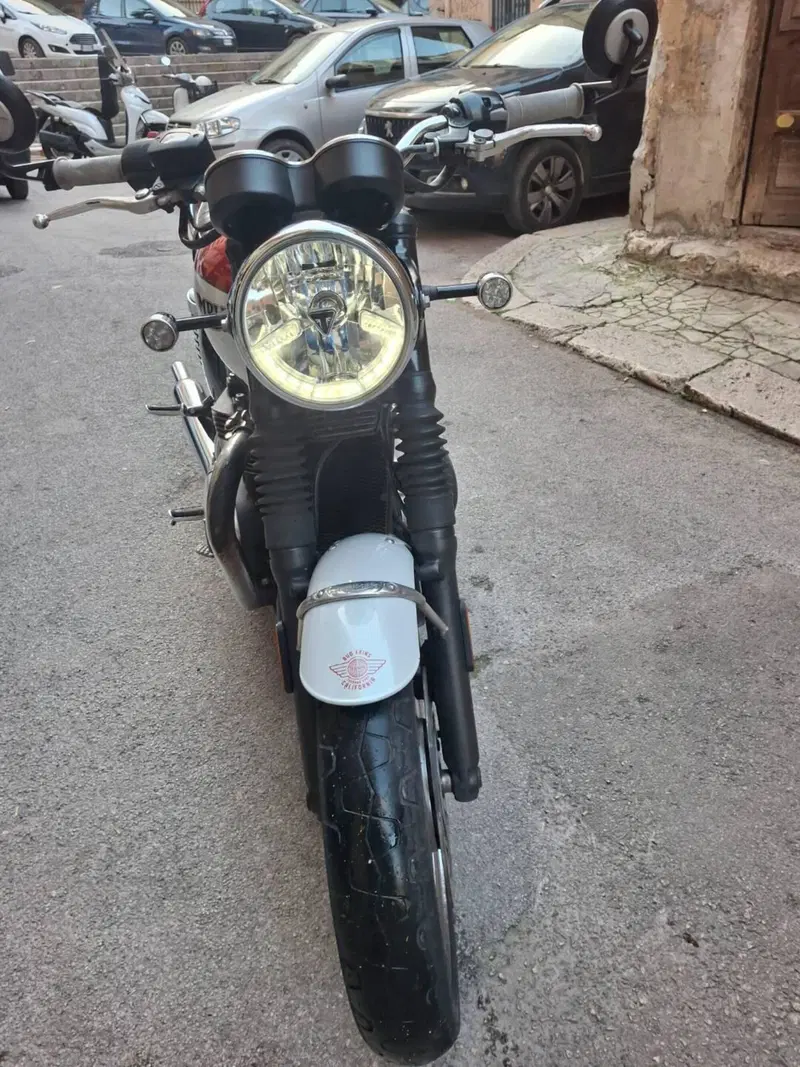 Triumph Bonneville T120 Bud Ekins SE (2020) (6)