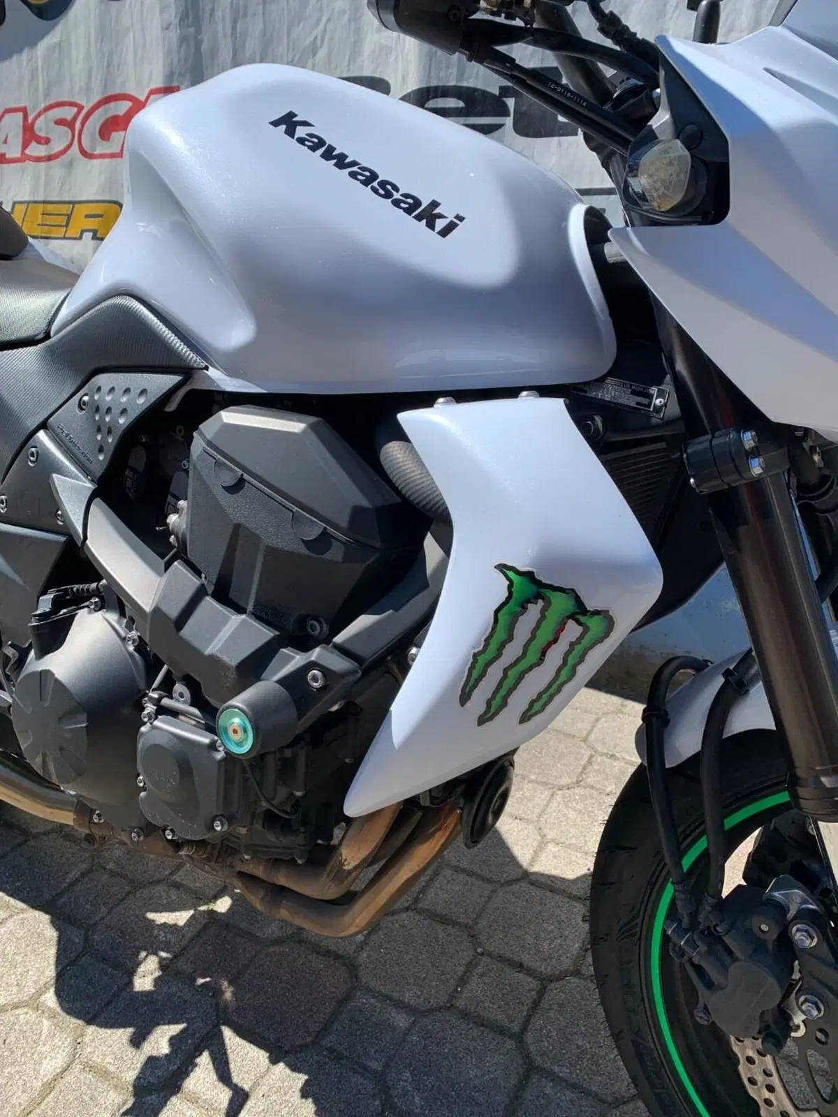 Kawasaki Z 750 (2007 - 14) (8)
