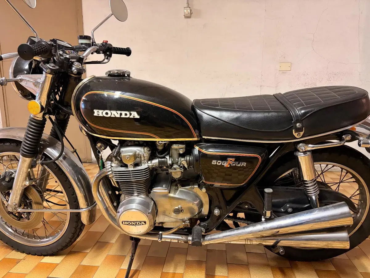 Honda Cv 500 four