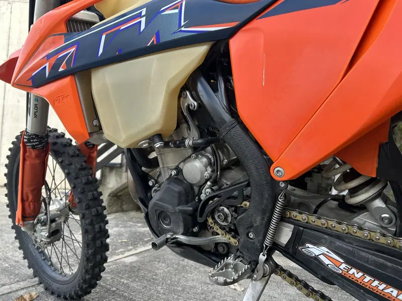 KTM 350 EXC-F (2022) (4)