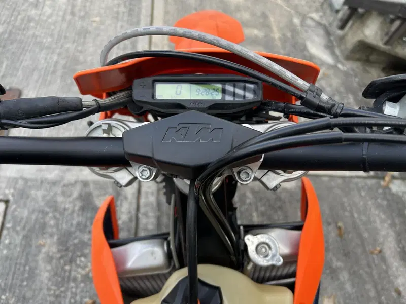 KTM 350 EXC-F (2022) (5)