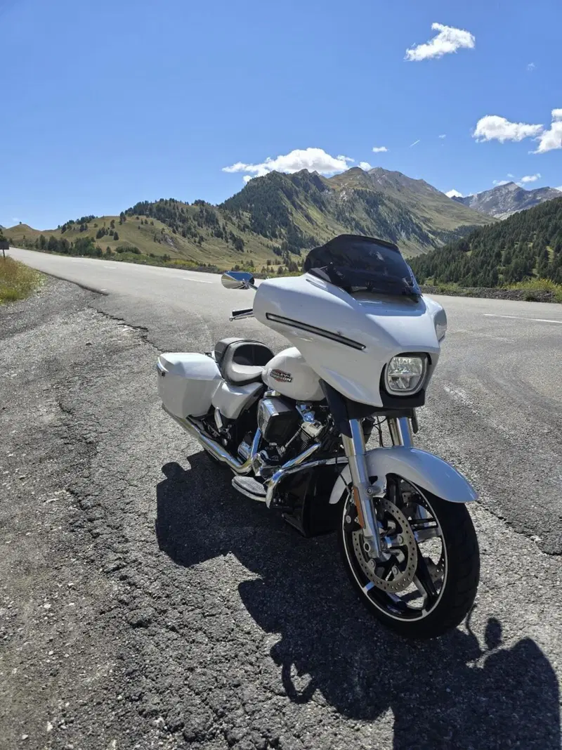 Harley-Davidson Street Glide (2024 - 26) (2)