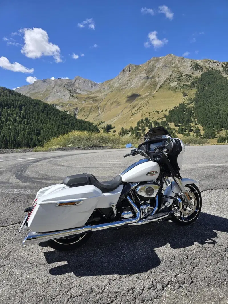 Harley-Davidson Street Glide (2024 - 26) (3)