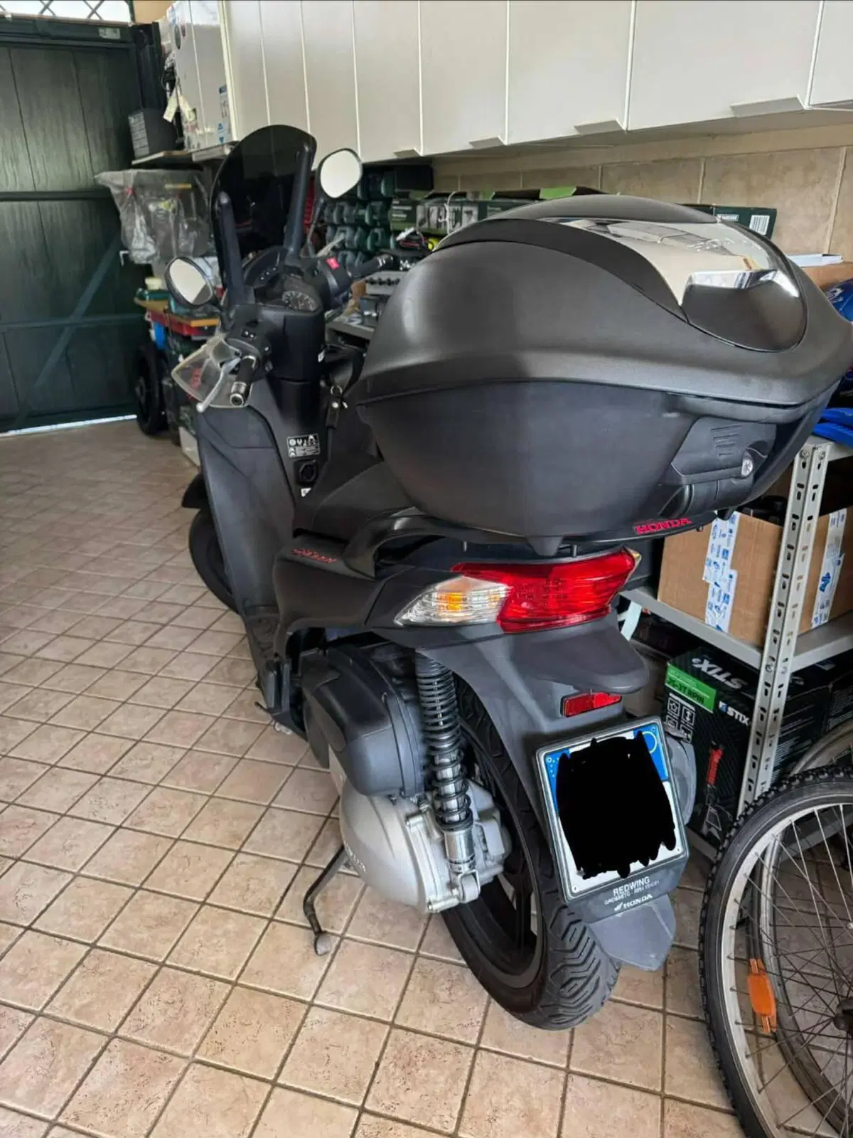 Honda SH 300 i (2011 - 14) (2)