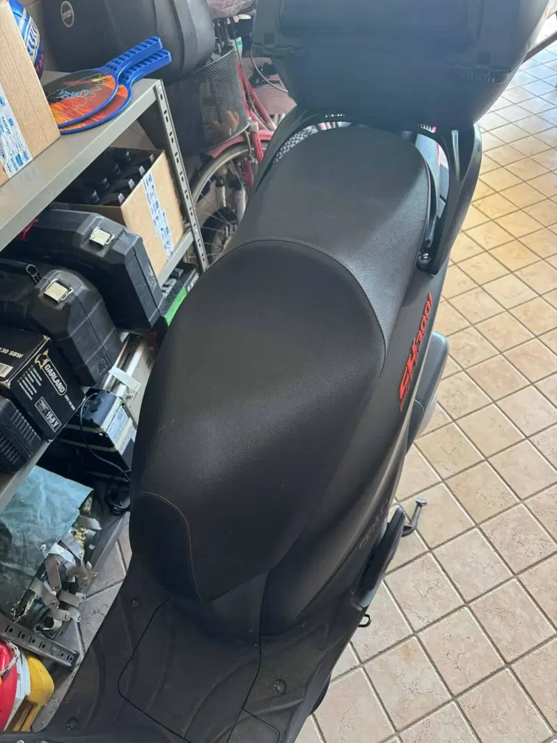 Honda SH 300 i (2011 - 14) (5)