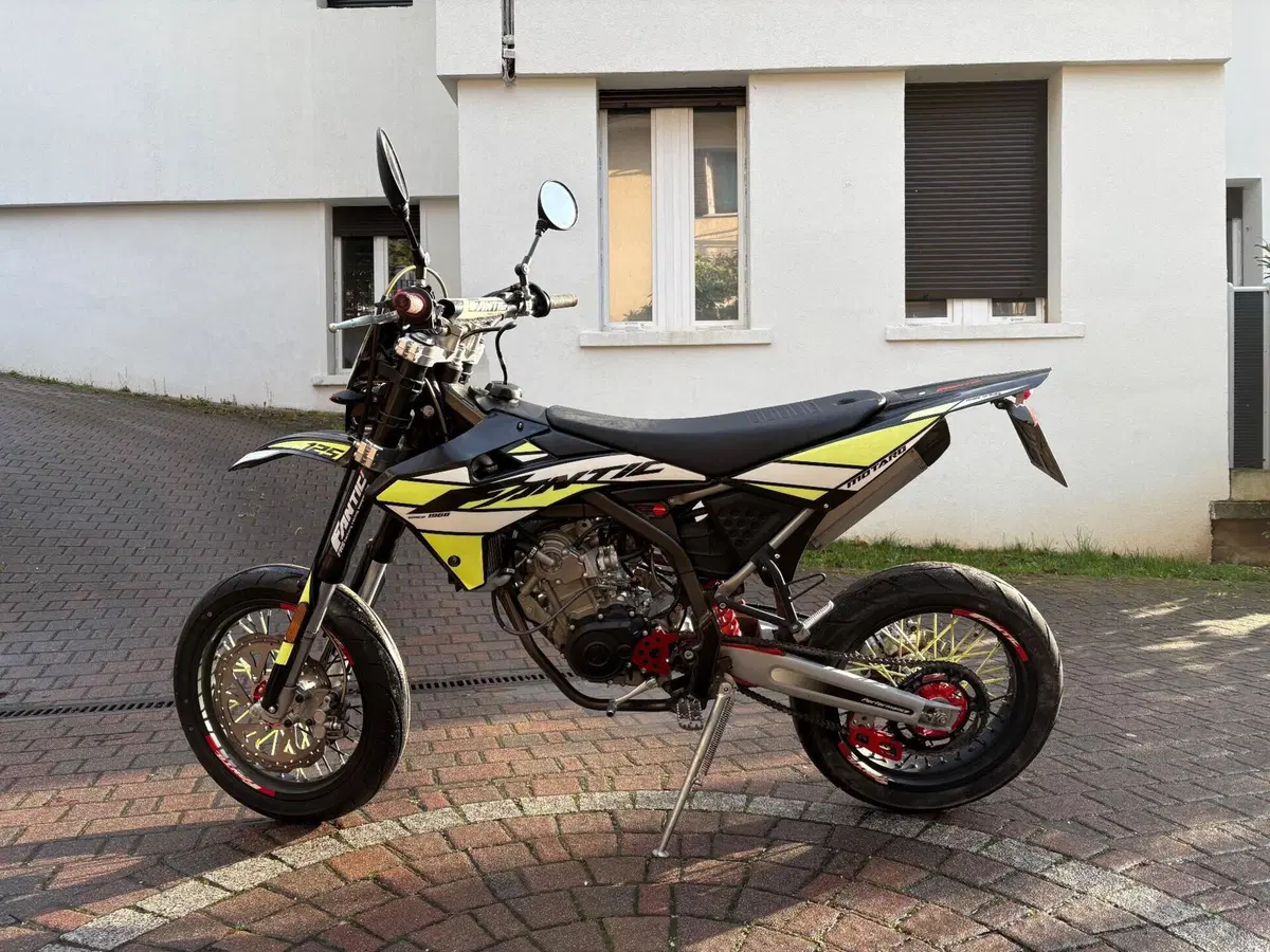 Fantic Motor Motard 125 M Performance 4t (2019)
