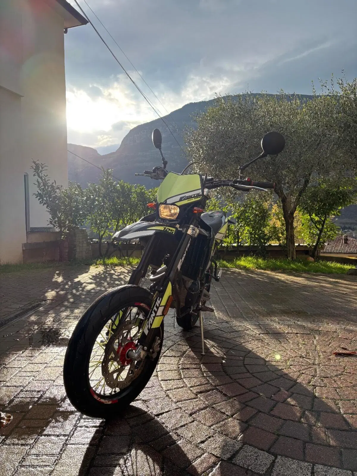 Fantic Motor Motard 125 M Performance 4t (2019) (3)
