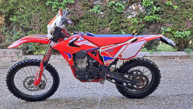 Betamotor RR 350 4T Enduro EFI (2015)