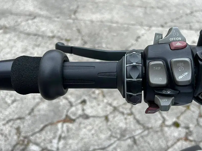 Bmw R 1200 R (2015 - 16) (5)