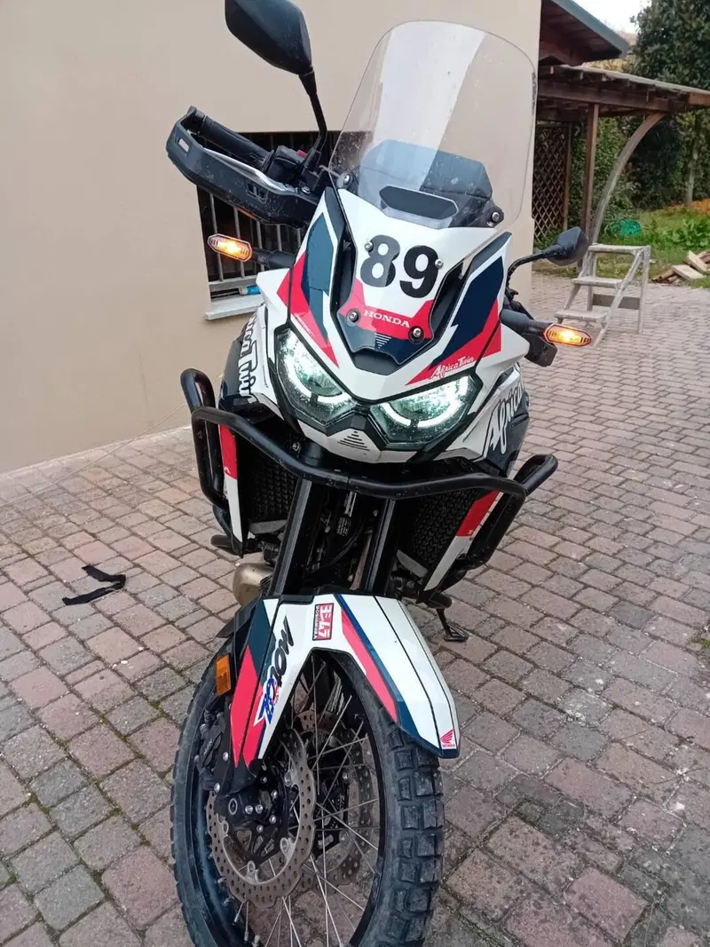 Honda Africa Twin CRF 1100L Urban (2022 - 23) (4)