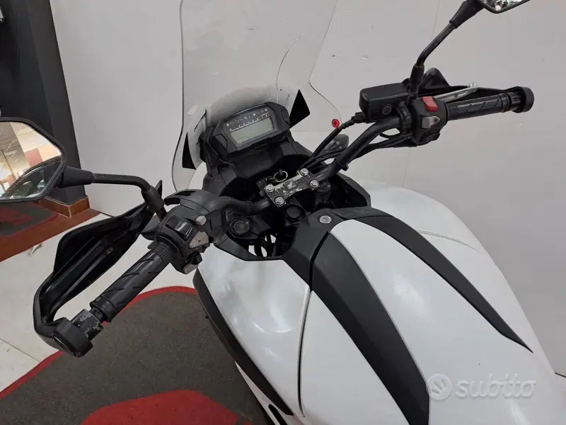Honda NC 750 X ABS (2014 - 15) (3)