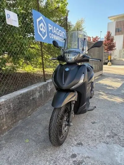 Piaggio Beverly 400 S ABS-ASR (2021 - 24) usata