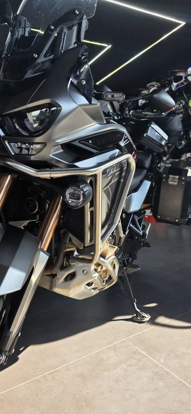 Honda Africa Twin CRF 1100L Adventure Sports DCT Travel Edition (2022 - 23) (4)